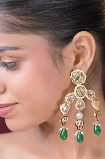 Pavitra boho kundan earrings