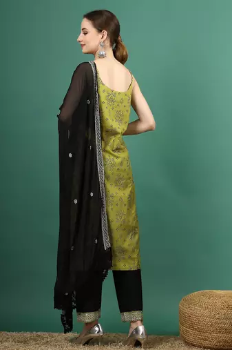 women green bandhani embroidered shoulder straps sequinned kurta with palazzo & dupatta