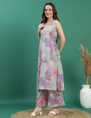 women beige floral printed mirror work v-neck straight kurta with trousers 2