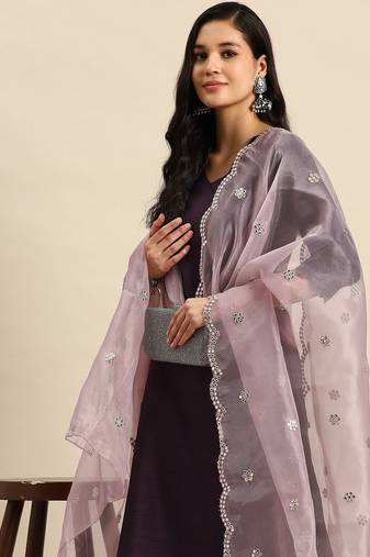 women regular kurta with trousers & dupatta