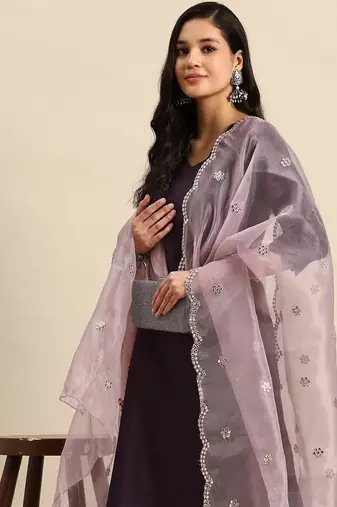 women regular kurta with trousers & dupatta