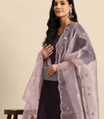 women regular kurta with trousers & dupatta
