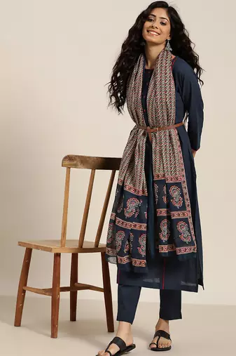 women navy blue & beige cotton solid panelled kurta with trousers & dupatta