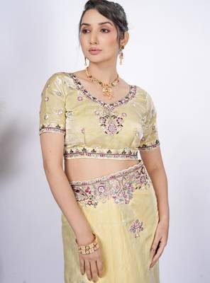 Bollywood yellow detailed resham zari floral embroidery saree with unstitched blouse 3