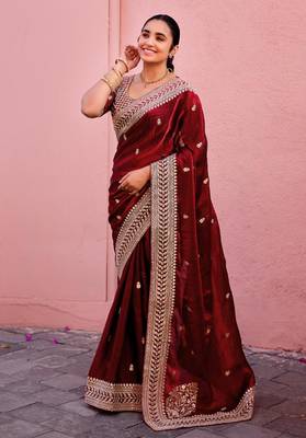 Elegance maroon zari jaal embroidery heavy border fancy satin saree with unstitched blouse 2