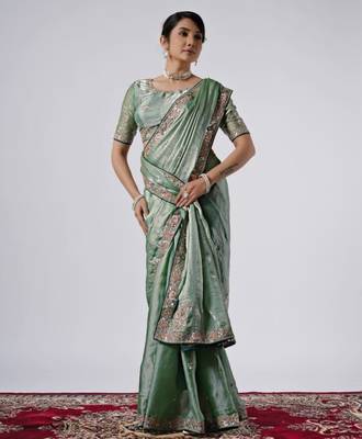 Bollywood green emboriderd border satin saree with unstitched blouse 2
