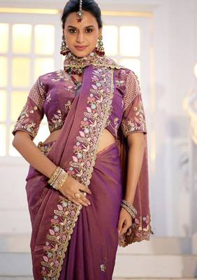 Light weight wine purple embroidered floral border moss shimmer saree with unstitched blouse 5
