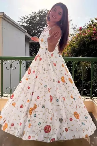 Off-white silk blend embroidered flared gown set