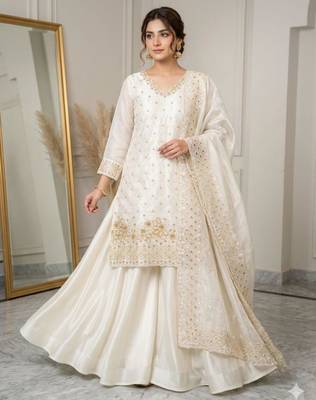 Off-white silk blend embroidered palazzo set 1