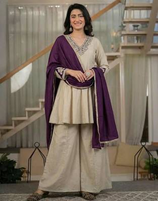 Beige silk blend embroidered palazzo set 1