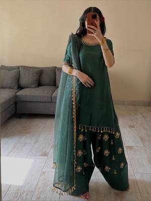Green silk blend embroidered farshi salwar set 1