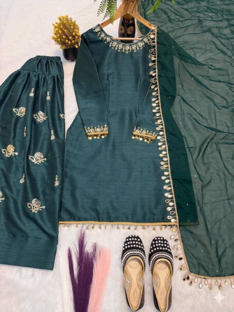 Green silk blend embroidered farshi salwar set