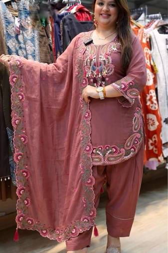 Dark-pink georgette embroidered farshi salwar set