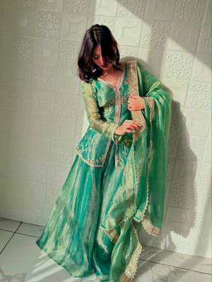 Green silk blend embroidered palazzo set 2
