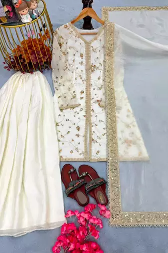 White silk blend embroidered palazzo set