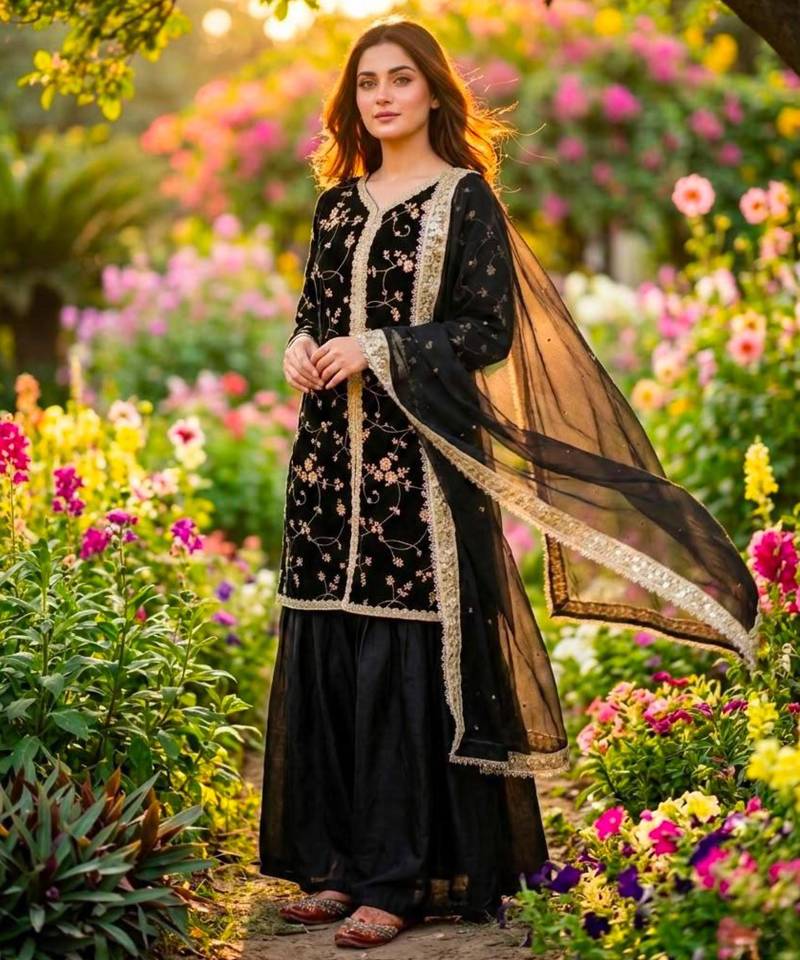 Black silk blend embroidered palazzo set