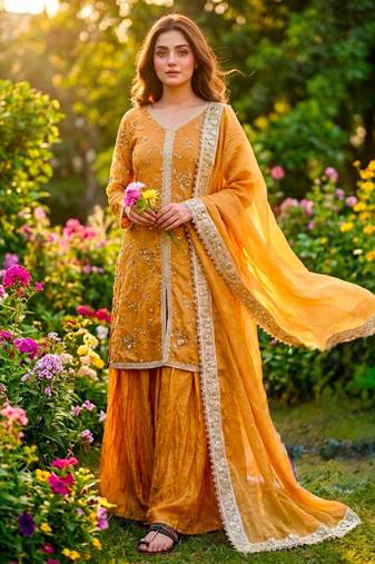 Dark-yellow silk blend embroidered palazzo set