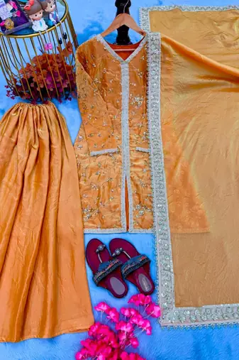 Dark-yellow silk blend embroidered palazzo set