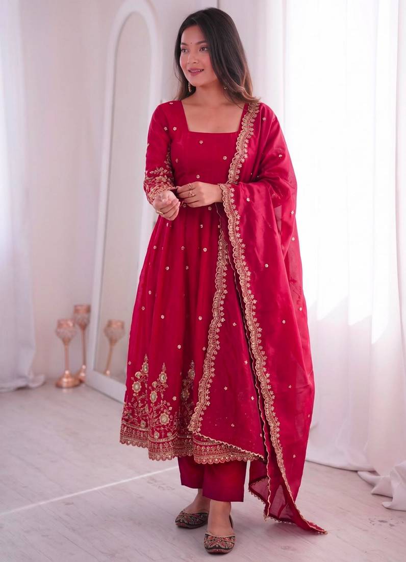 Red silk blend embroidered flared gown set