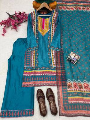 Blue satin printed kurta set 4