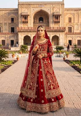 DESIGNER BRIDAL WEDDING WEAR MAROON VELVET SALWAR SUIT LEHENGA COLLECTION FULL STITCHED SIZE 4