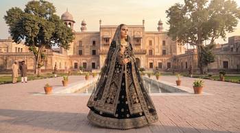 DESIGNER BRIDAL WEDDING WEAR BLACK VELVET SALWAR SUIT LEHENGA COLLECTION FULL STITCHED SIZE 4