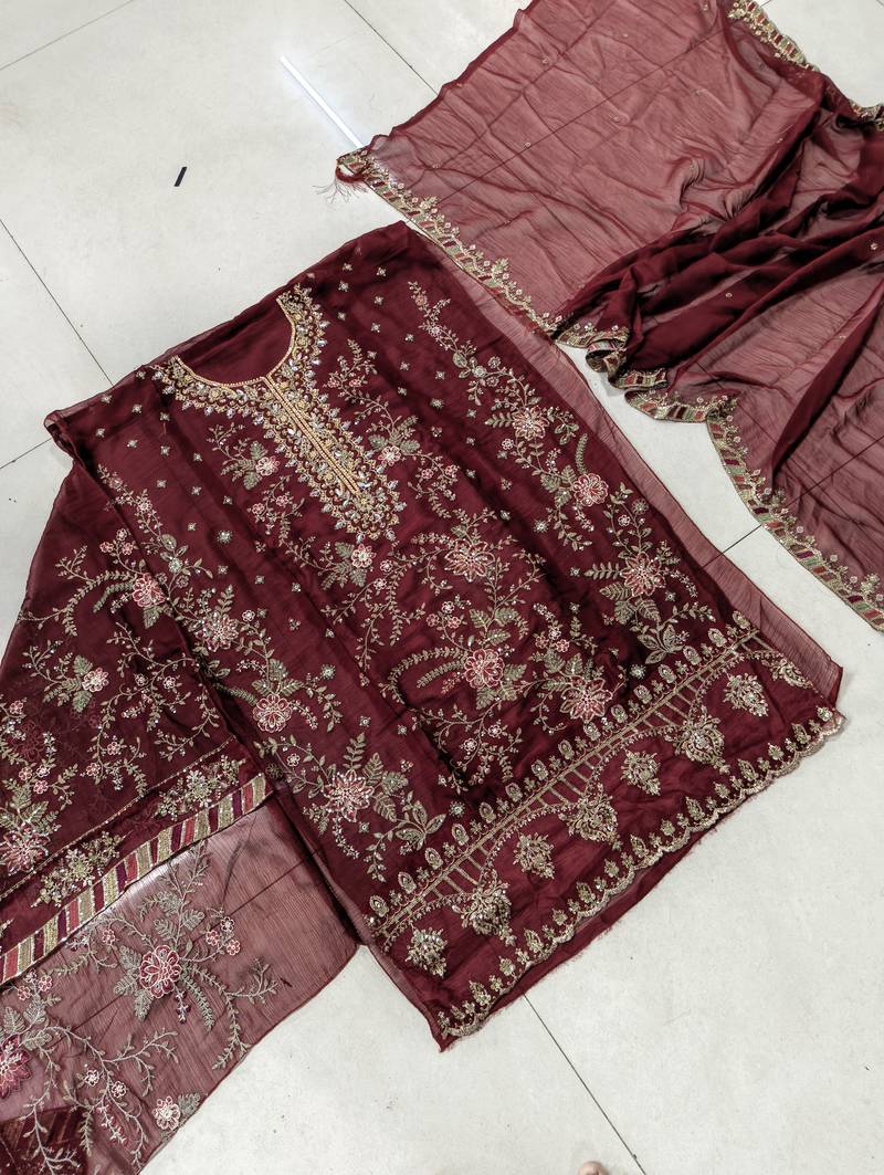 MAROON CHIFFON SALWAR SUIT COLLECTION SEMI STTICHED MATERIAL