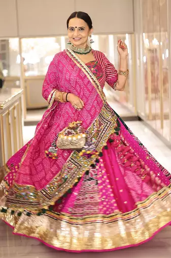 Rani Pink digital print mirror With lampi lace in border Cotton Lahenga Choli Set