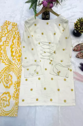 Women's off white embroidered kurta with yellow printed farshi pant