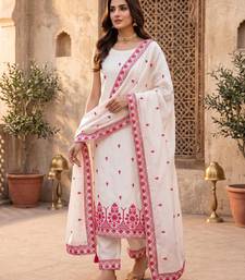White & pink embroidered kurta pant set with maska cotton silk dupatta