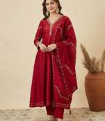 Maroon vichitra silk blend kurta pant set with dupatta