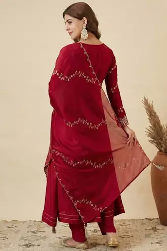 Maroon vichitra silk blend kurta pant set with dupatta