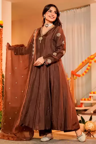 Brown cp vichitra embroidered kurta set with dupatta