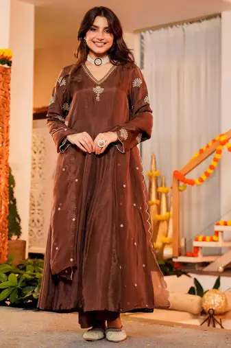Brown cp vichitra embroidered kurta set with dupatta