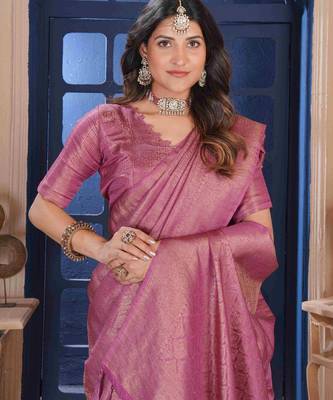 Pink Zari Woven Kanjivaram Soft Silk Blend Saree With Stitched Blouse 2