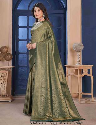 Dark Green Zari Woven Kanjivaram Soft Silk Blend Saree With Stitched Blouse 4