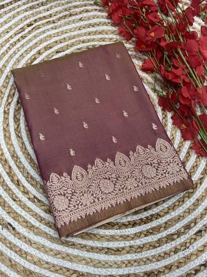 Onion pink soft banarasi silk blend  saree with self weaving design zari weaving pallu and blouse 2