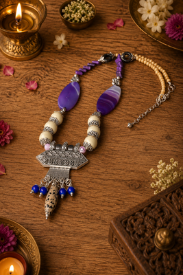 Traditional tribal fusion necklace design 2