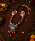 Contemporary boho beaded necklace design