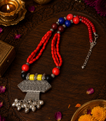 Vintage inspired statement pendant necklace