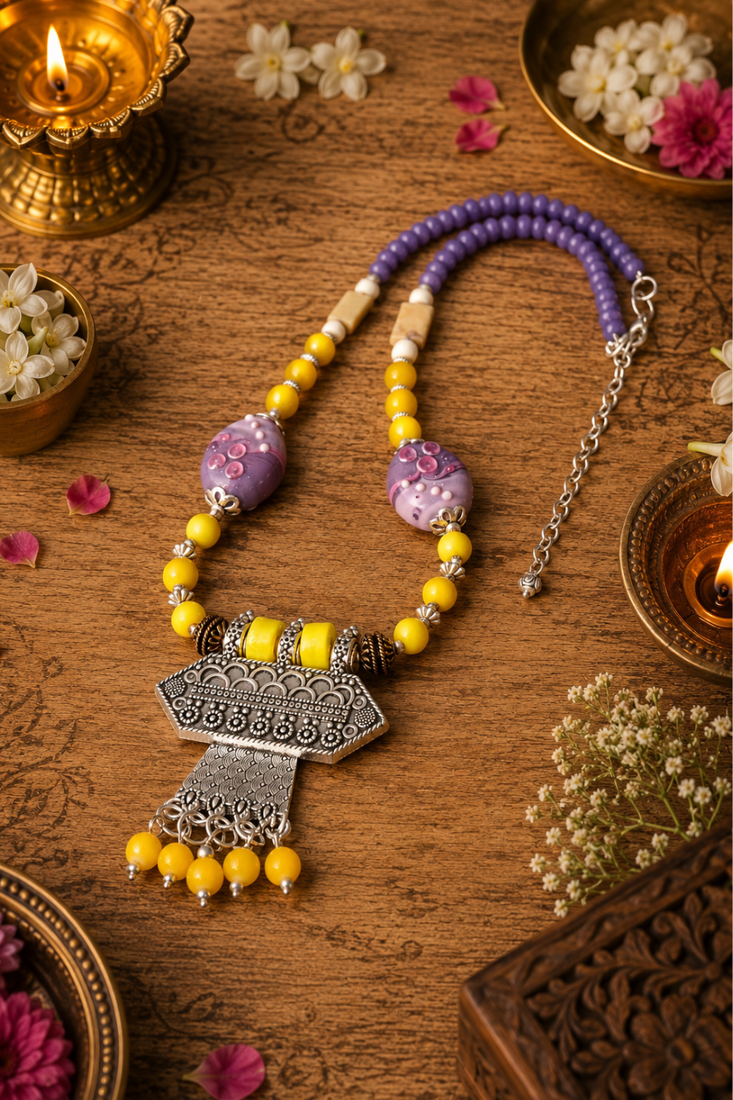 Boho chic statement pendant necklace