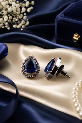 Sapphire shine teardrop studs