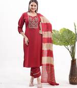 Red roman silk blend embroidered kurta pant set with banarasi dupatta