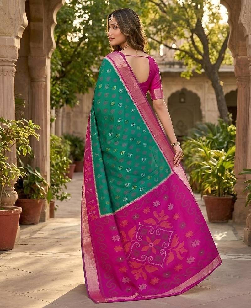 Green color pochampally silk blend ikkat pattern zari woven border sarees