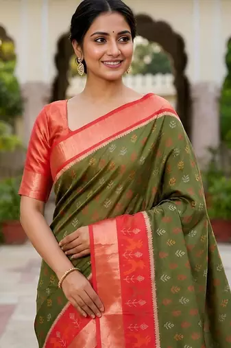 Mehendi color pochampally silk blend ikkat pattern zari woven border sarees