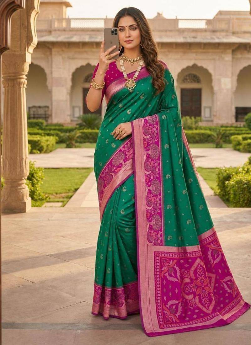 Green color pochampally silk blend ikkat pattern zari woven border sarees