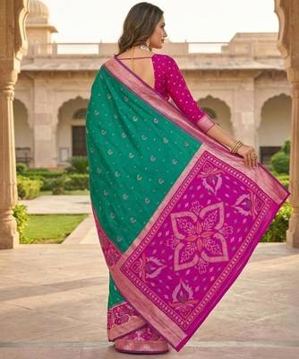 Green color pochampally silk blend ikkat pattern zari woven border sarees 3