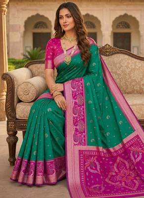 Green color pochampally silk blend ikkat pattern zari woven border sarees 4