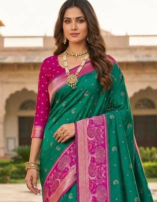 Green color pochampally silk blend ikkat pattern zari woven border sarees 5
