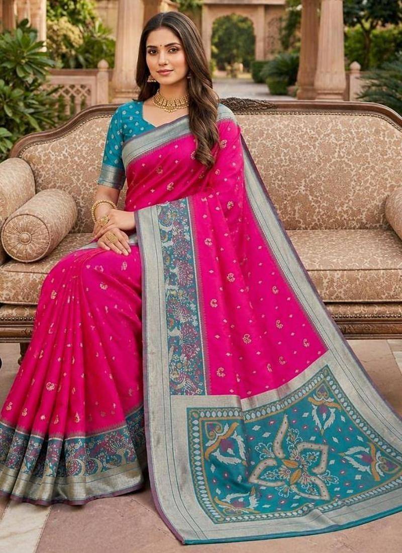 Rani pink color pochampally silk blend ikkat pattern zari woven border sarees